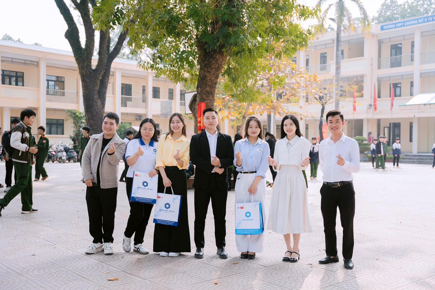 Đội ngũ chuyên viên KVN đồng hành cùng học sinh THPT - Du học Hàn Quốc tại Bà Rịa - Vũng Tàu KVN GROUP