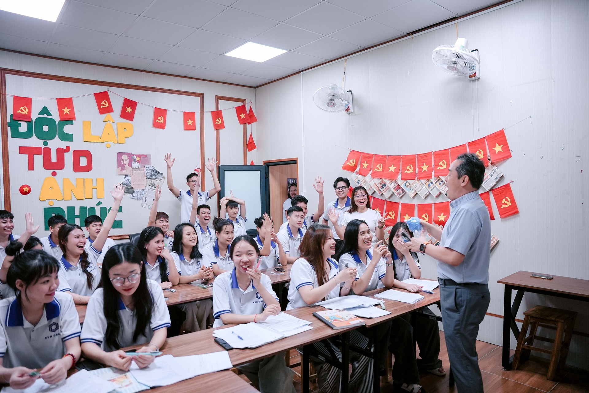 Hình ảnh đào tạo và cơ sở học tập thực tế tại Hàn Quốc